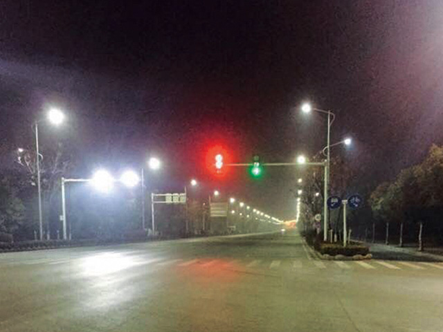 徐州閩江路125W，UST路燈效果